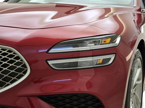 2022 Genesis G70 2.0T RWD
