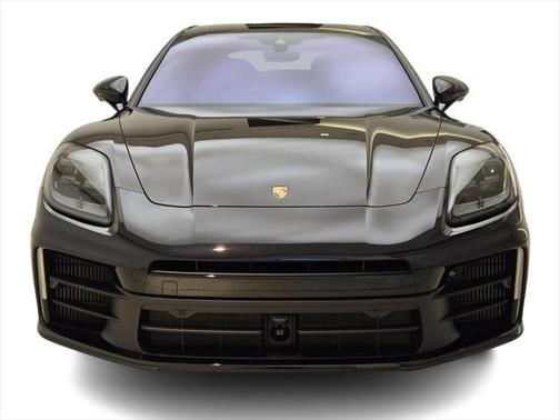2024 Porsche Panamera 4
