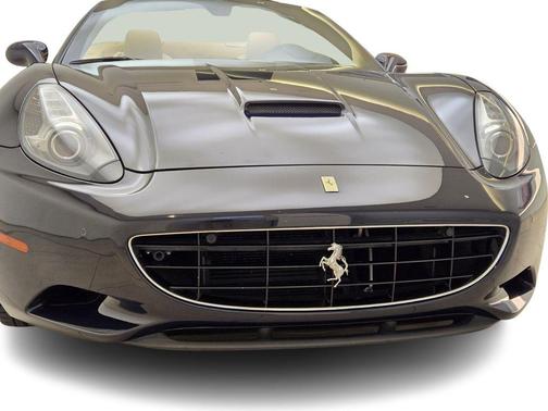 2012 Ferrari California Base