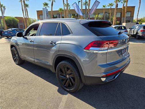 2023 Volkswagen Atlas Cross Sport 2.0T SE w/Technology