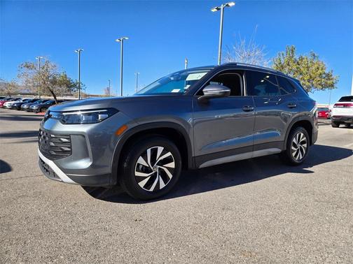 2025 Volkswagen Tiguan 2.0T S