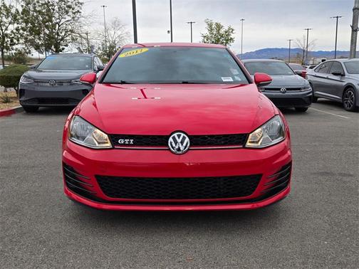 2017 Volkswagen Golf GTI 2.0T S 4-Door