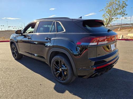 2026 Volkswagen Atlas Cross Sport 2.0T SEL