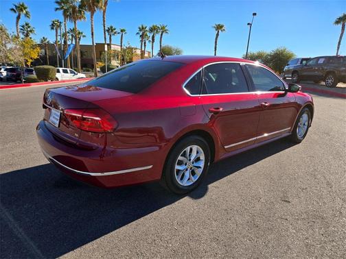 2016 Volkswagen Passat 1.8T S