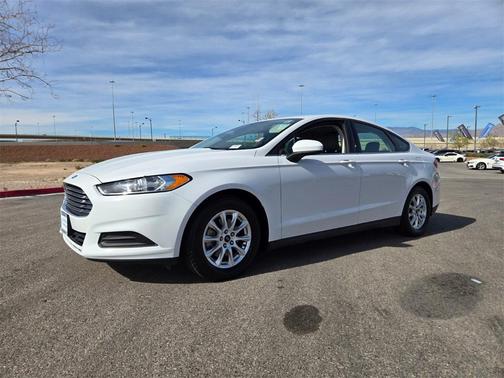 2016 Ford Fusion S