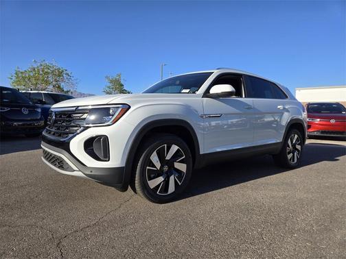 2025 Volkswagen Atlas Cross Sport 2.0T SE w/Technology
