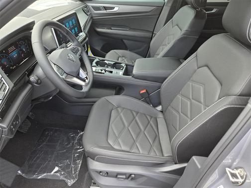 2025 Volkswagen Atlas Cross Sport 2.0T SE w/Technology 4MOTION