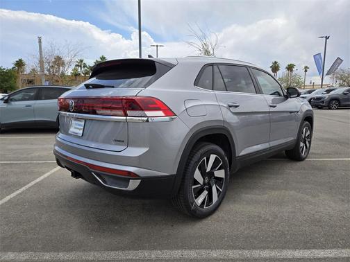 2025 Volkswagen Atlas Cross Sport 2.0T SE w/Technology 4MOTION