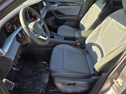 2025 Volkswagen Tiguan 2.0T SE R-Line Black 4MOTION