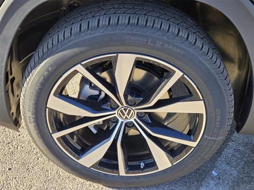 2025 Volkswagen Atlas 2.0T SEL Premium R-Line 4MOTION