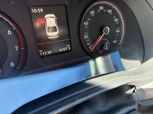 Platinum Gray Metallic 2020 Volkswagen Passat 2.0T SE