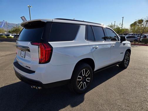 2023 GMC Yukon 4WD AT4