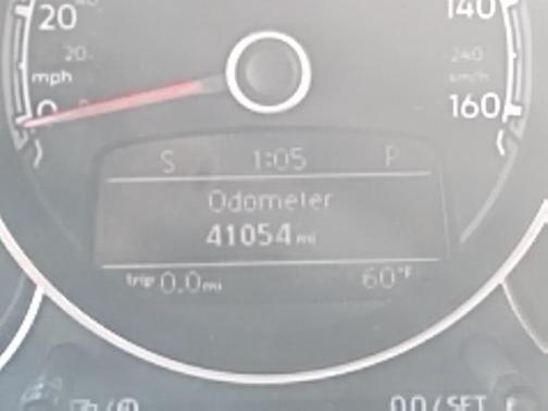 2019 Volkswagen Beetle 2.0T SE