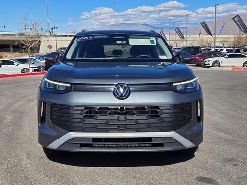 2025 Volkswagen Tiguan 2.0T S