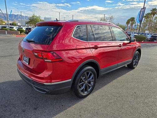 2022 Volkswagen Tiguan 2.0T SE