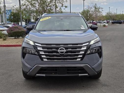 2024 Nissan Rogue SL