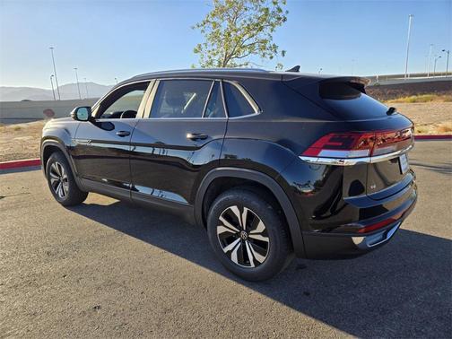 2026 Volkswagen Atlas Cross Sport 2.0T SE