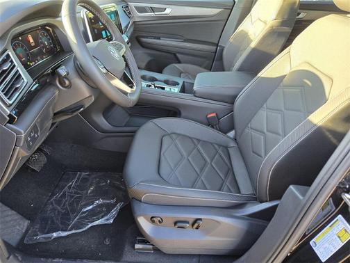 2026 Volkswagen Atlas Cross Sport 2.0T SE