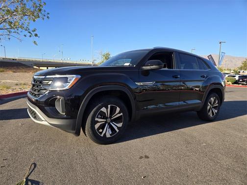 2026 Volkswagen Atlas Cross Sport 2.0T SE