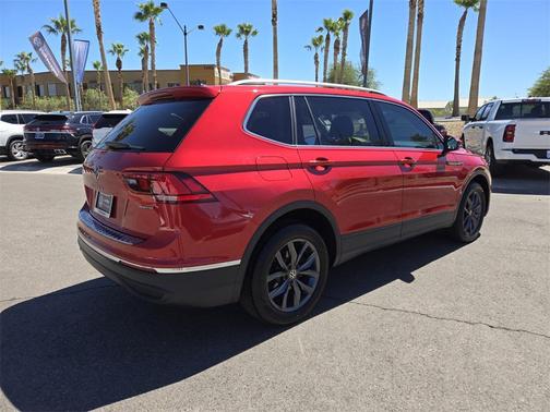 2022 Volkswagen Tiguan 2.0T SE 4MOTION