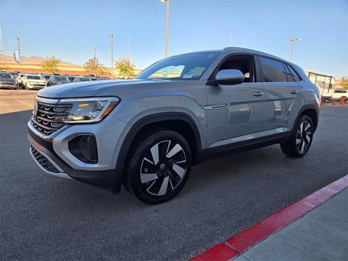 2024 Volkswagen Atlas Cross Sport 2.0T SE w/Technology