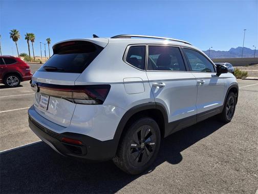2025 Volkswagen Taos 1.5T S