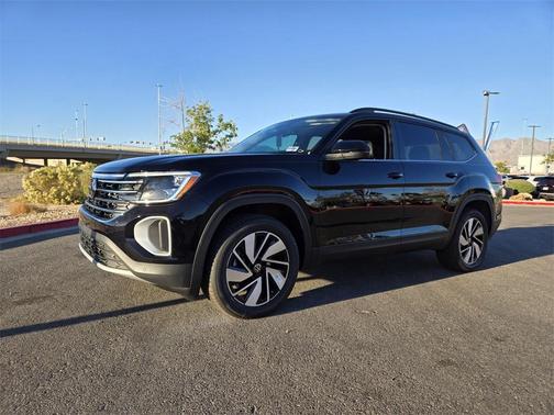 2026 Volkswagen Atlas 2.0T SE w/Technology 4MOTION