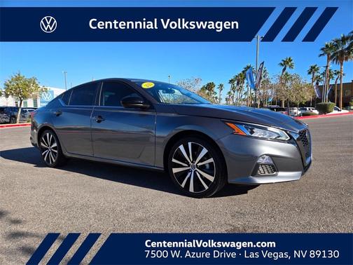 2022 Nissan Altima SR FWD