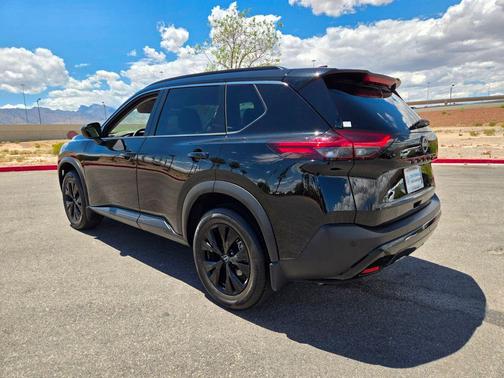 Super Black 2023 Nissan Rogue SV