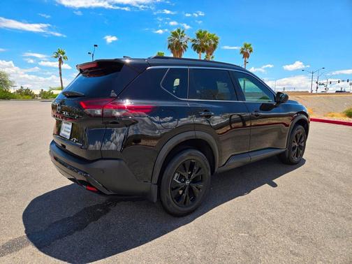 Super Black 2023 Nissan Rogue SV