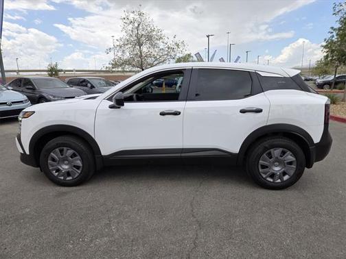 2025 Nissan Kicks S