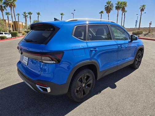 2025 Volkswagen Taos 1.5T SE