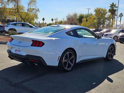 Oxford White 2024 Ford Mustang EcoBoost