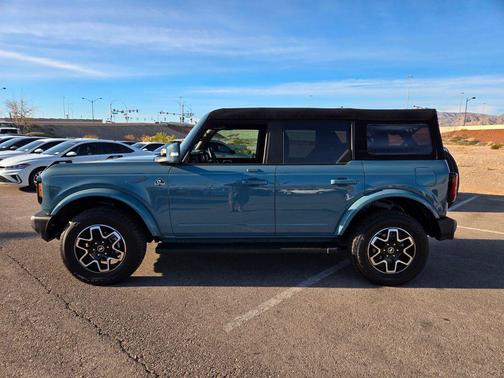 2023 Ford Bronco Outer Banks