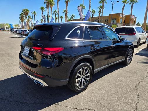 2024 Mercedes-Benz GLC 300 4MATIC