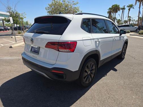 Pure White 2023 Volkswagen Taos 1.5T S