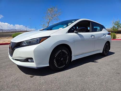 2024 Nissan Leaf SV PLUS