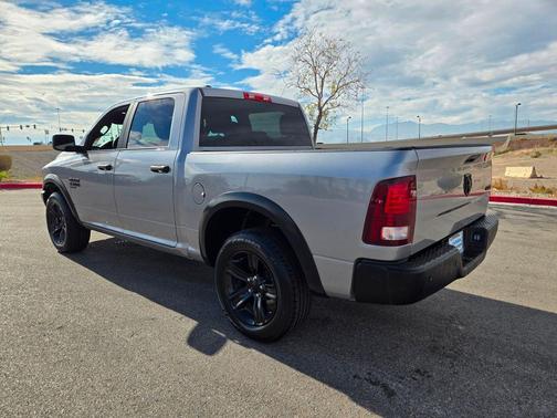 2024 RAM 1500 Classic Warlock Crew Cab 4x4 5'7' Box