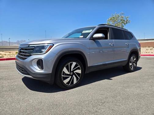 2024 Volkswagen Atlas 2.0T SE w/Technology 4MOTION
