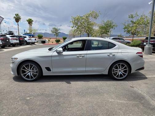 2024 Genesis G70 2.5T RWD