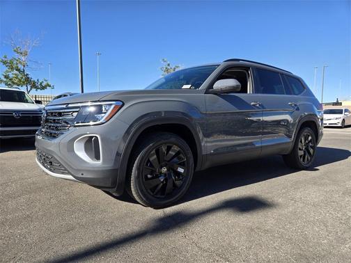 2026 Volkswagen Atlas 2.0T SE w/Technology 4MOTION