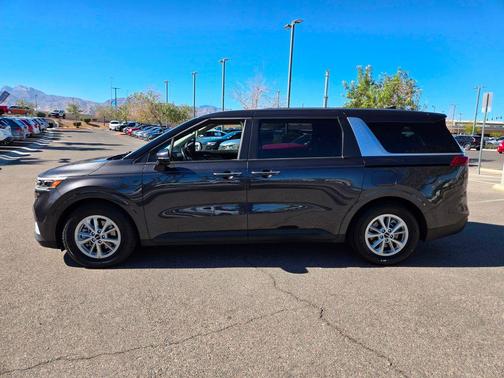 Panthera Metal 2024 Kia Carnival LX