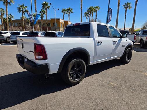 2024 RAM 1500 Classic Warlock Crew Cab 4x4 5'7' Box