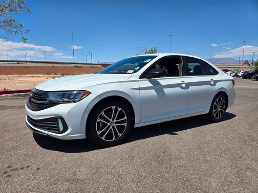 Pure White 2023 Volkswagen Jetta 1.5T Sport