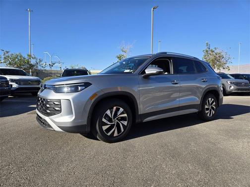 2026 Volkswagen Tiguan 2.0T S