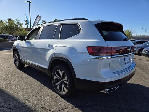 2026 Volkswagen Atlas 2.0T SE