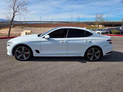 2025 Genesis G70 3.3T RWD Sport Advanced