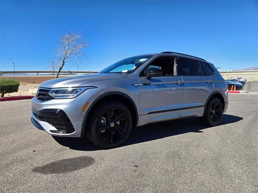 2024 Volkswagen Tiguan 2.0T SE R-Line Black 4MOTION