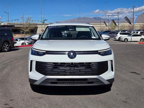 2025 Volkswagen Tiguan 2.0T S