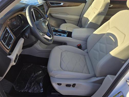 2026 Volkswagen Atlas 2.0T SE w/Technology 4MOTION